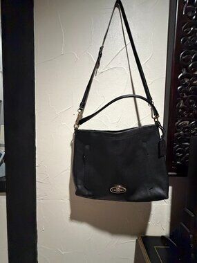 Coach Large Scout Hobo in Pebble Leather